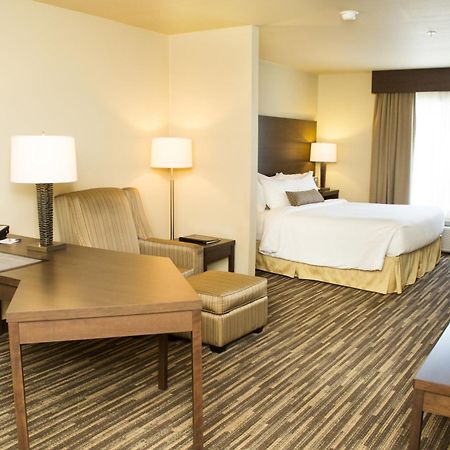 Best Western Plus Dartmouth Hotel & Suites Екстериор снимка