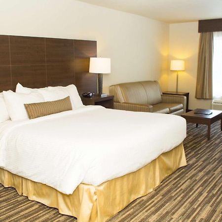 Best Western Plus Dartmouth Hotel & Suites Екстериор снимка