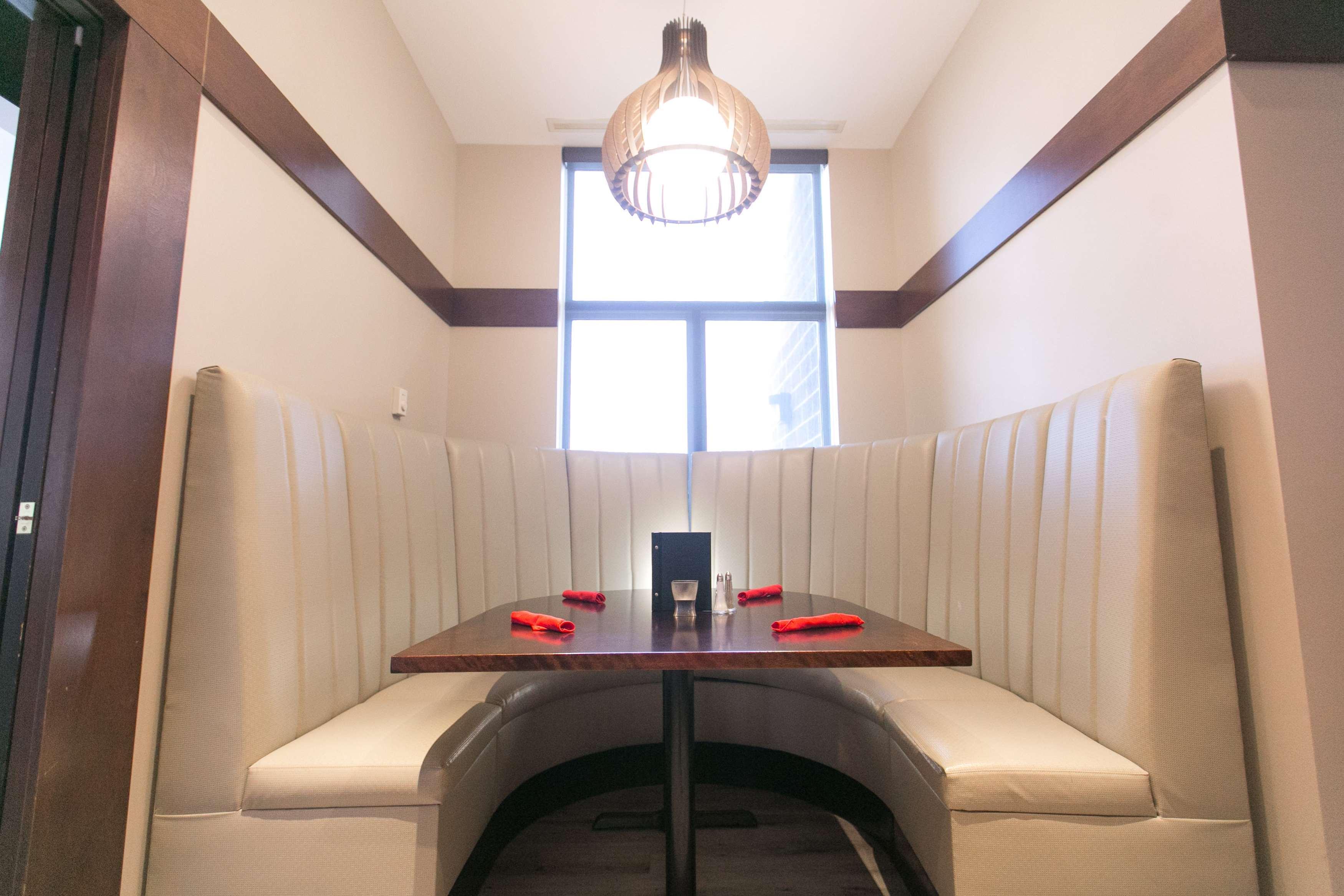 Best Western Plus Dartmouth Hotel & Suites Екстериор снимка