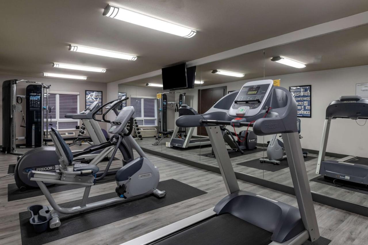 Best Western Plus Dartmouth Hotel & Suites Екстериор снимка