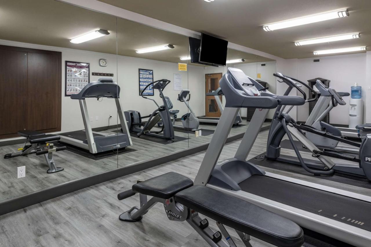 Best Western Plus Dartmouth Hotel & Suites Екстериор снимка