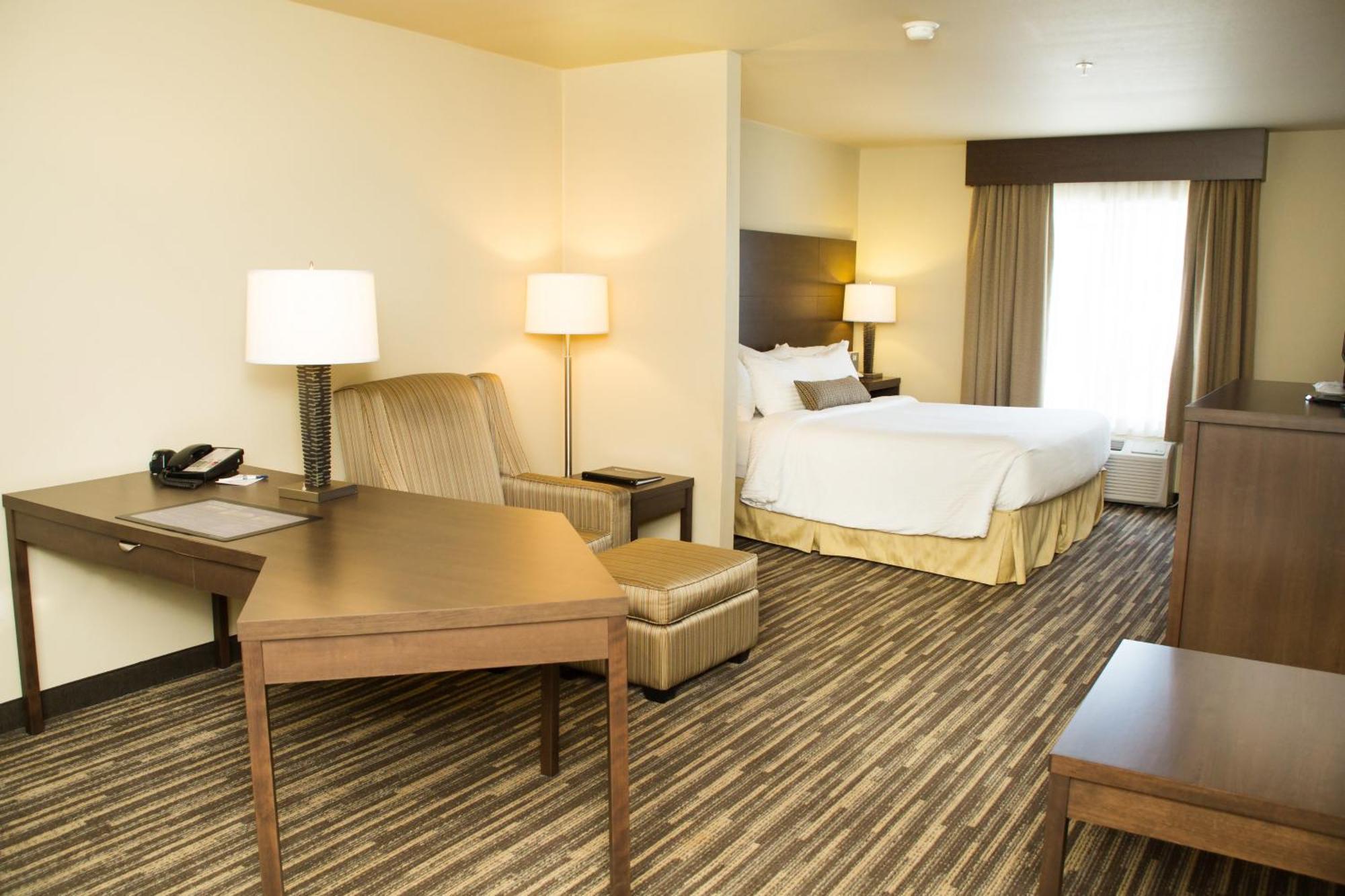 Best Western Plus Dartmouth Hotel & Suites Екстериор снимка